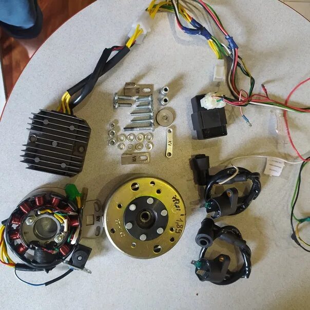 Зажигание ява 638 12 вольт. Электронное зажигание ява 634 6 вольт. Cdi на яву 634 комплект. Ява сди. Cdi на яву 634.