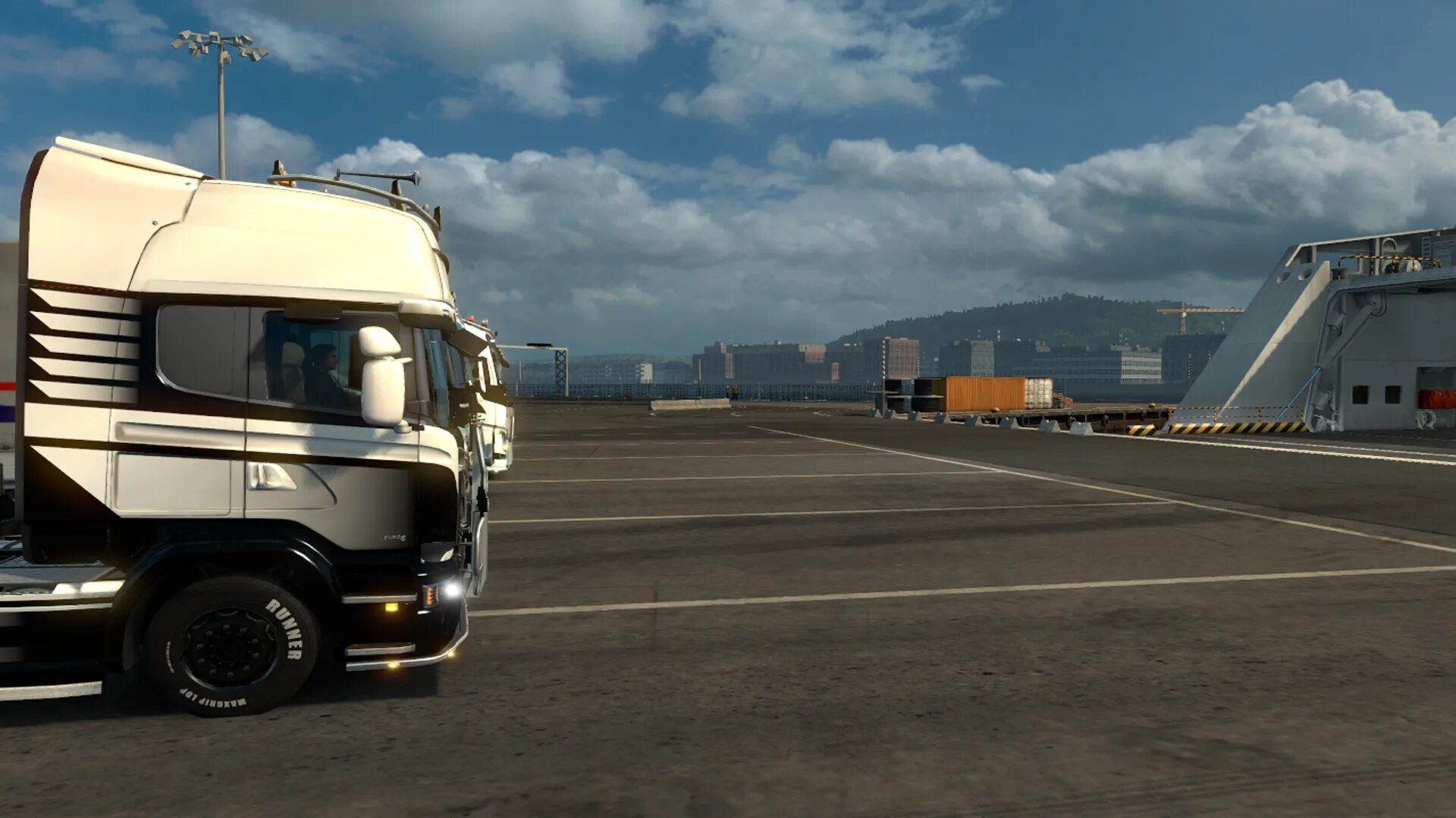 Включи евро 2. Euro Truck Simulator 2 Multiplayer. Грузовик евро 0. ATS одиночка. Шан трак.
