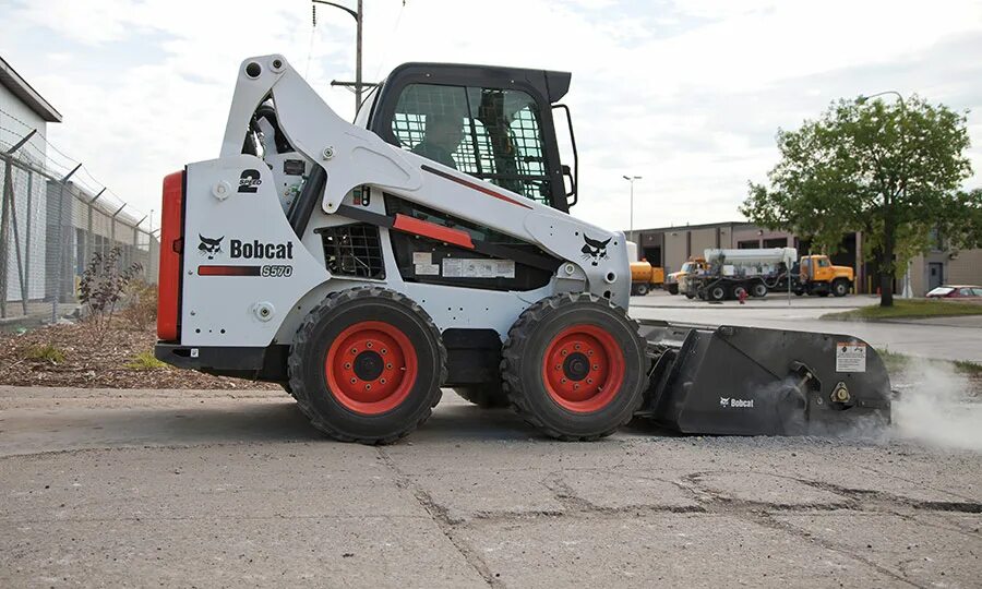 Bobcat купить bobcat pro. Бобкэт 770. Мини погрузчик Bobcat s175. Погрузчик БУБКАТ БУБКАТ. Bobcat s570.