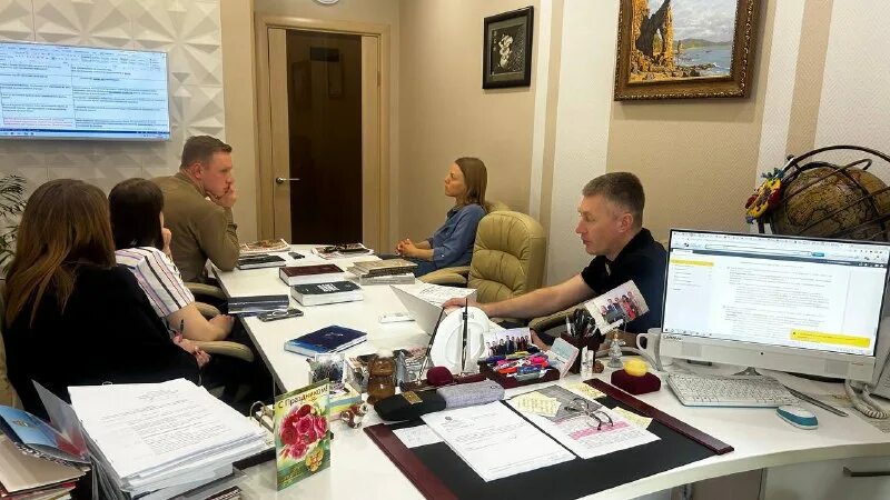 нотариальная палата амурской области. нотариальная палата амурской области. нотариальная палата амурской области епчать. собрание членов нотариальной палаты. амурская нотариальная палата.