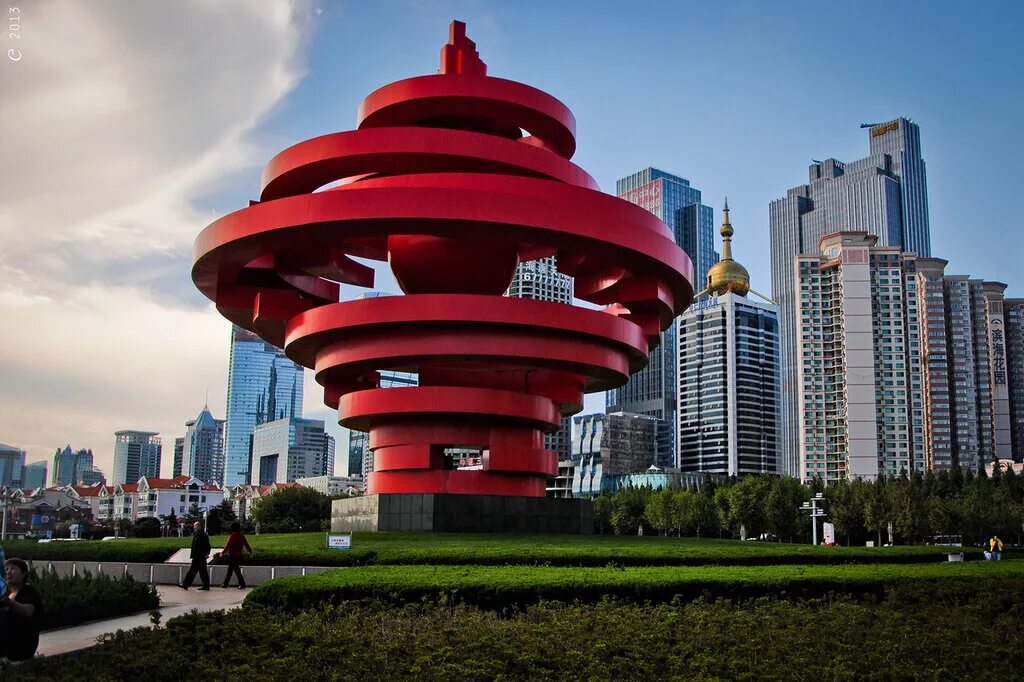 Площадь циндао. Город циндао. Город циндао площадь. Циндао китай. Циндао снеговая.