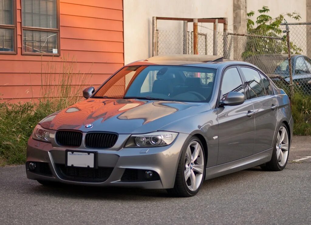 Bmw 3 e90 седан. Bmw 1 e90. Bmw 3 e90 рестайлинг. Bmw 1 e90. Бмв е90 седан.