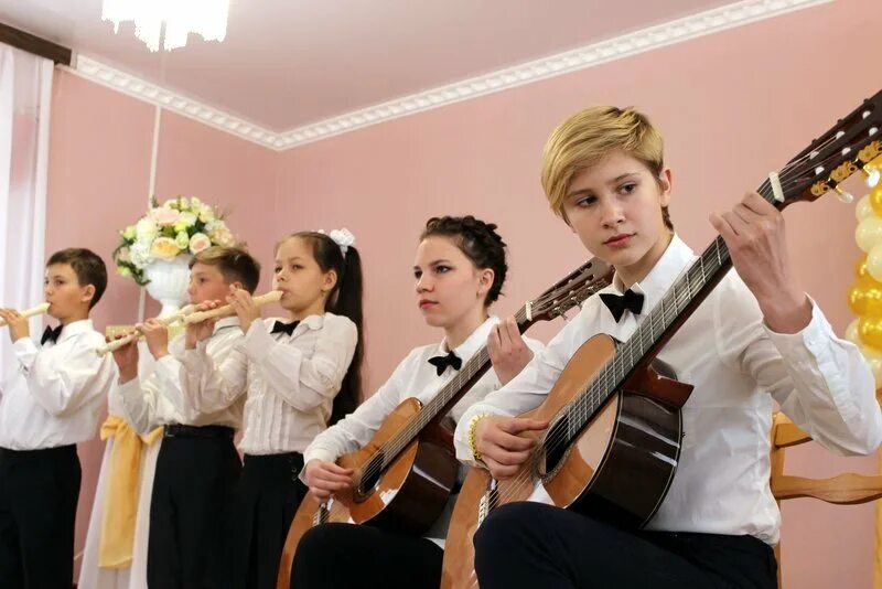 Фото муз школы. Музыкальная школа 1 балаково. музыкальная школа. детская музыкальная школа. вадская музыкальная школа.