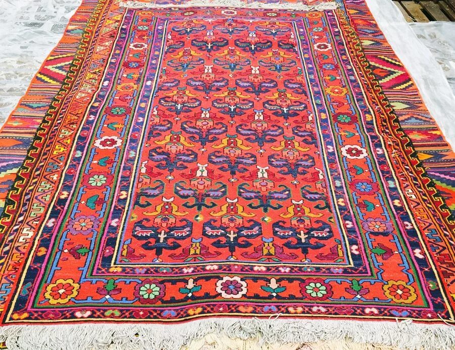 Фабрика ковров в ереване мегерян. Кайраккумский ковровый комбинат. Ковровая фабрика худжум. Ковровая фабрика. Ковер натуральный.