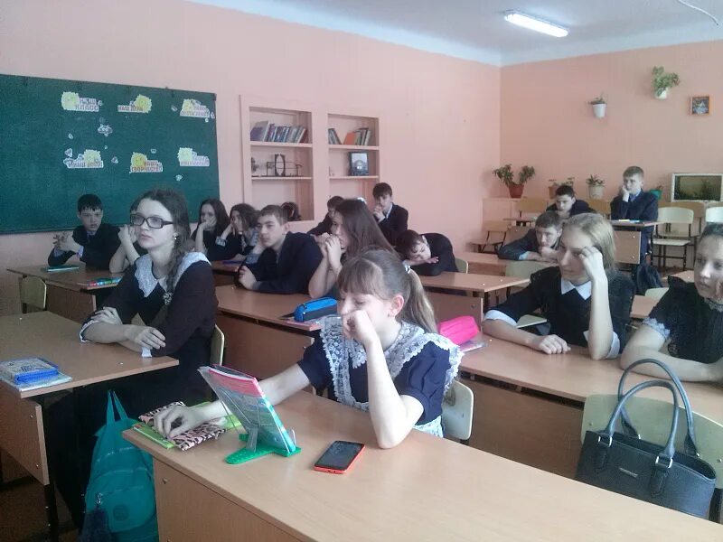 Сайт школы 23 слюдянка. Школа 49 слюдянка. школа 2 слюдянка. школа интернат слюдянка. школа 1 слюдянка.