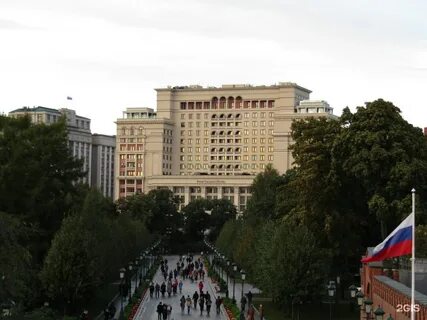 Александровском саде отель