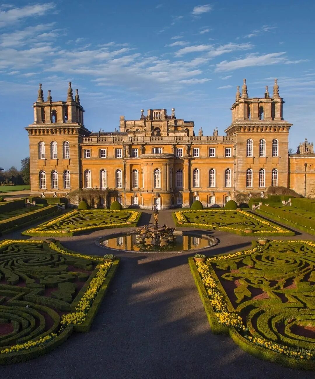 Джон Ванбру дворец Бленхейм. Дворец Бленхейм (Blenheim Palace), Англия. Бленхейм дворец Мальборо. Бленхеймский дворец, Англия, графство Оксфордшир. Дворец британии