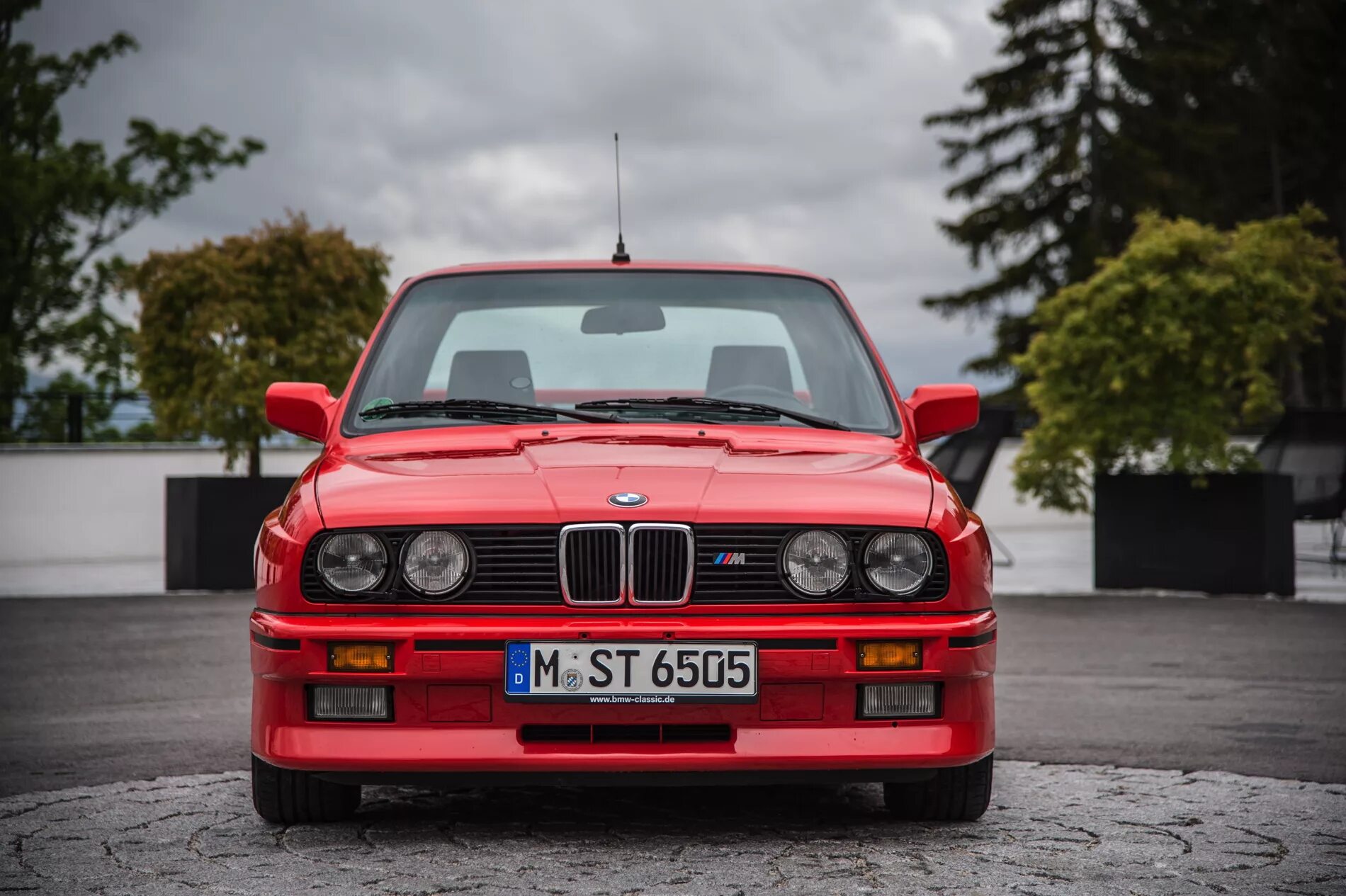 Bmw m 30. BMW m3 e30. BMW e30 m3 седан. BMW m3 e30 купе. BMW m3 1990.