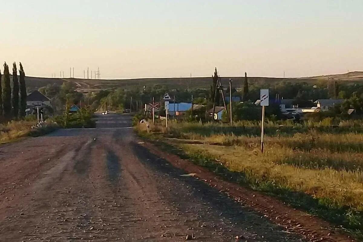 Погода благодарное тюльганский. Тюльган Тюльганский район. Тюльганский район Оренбургская область. Нововасильевка Тюльганский район. Село Тюльган Оренбургская область.