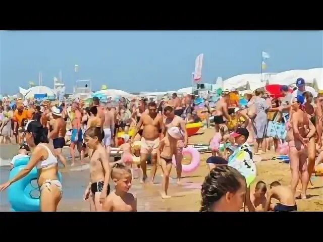 Море сегодня видео. Шторм в новороссийске 2021. Шторм в анапе 2018 год летом. Море, море…. Анапа море 2023.