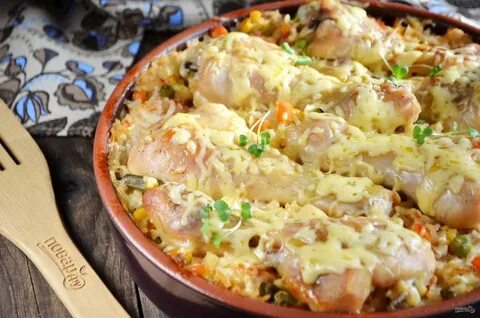 Курица с рисом в банке в духовке