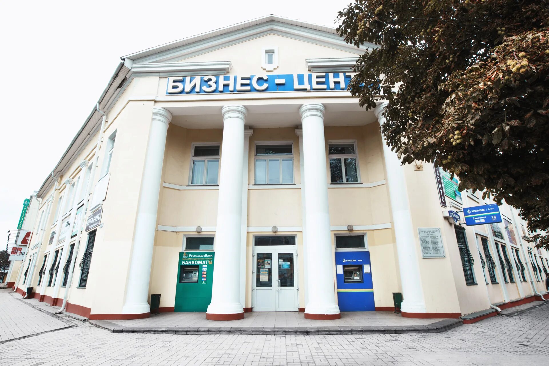 Фото: Lariss, свадебный салон, Октябрьская ул., 49, Клинцы Яндекс Карты