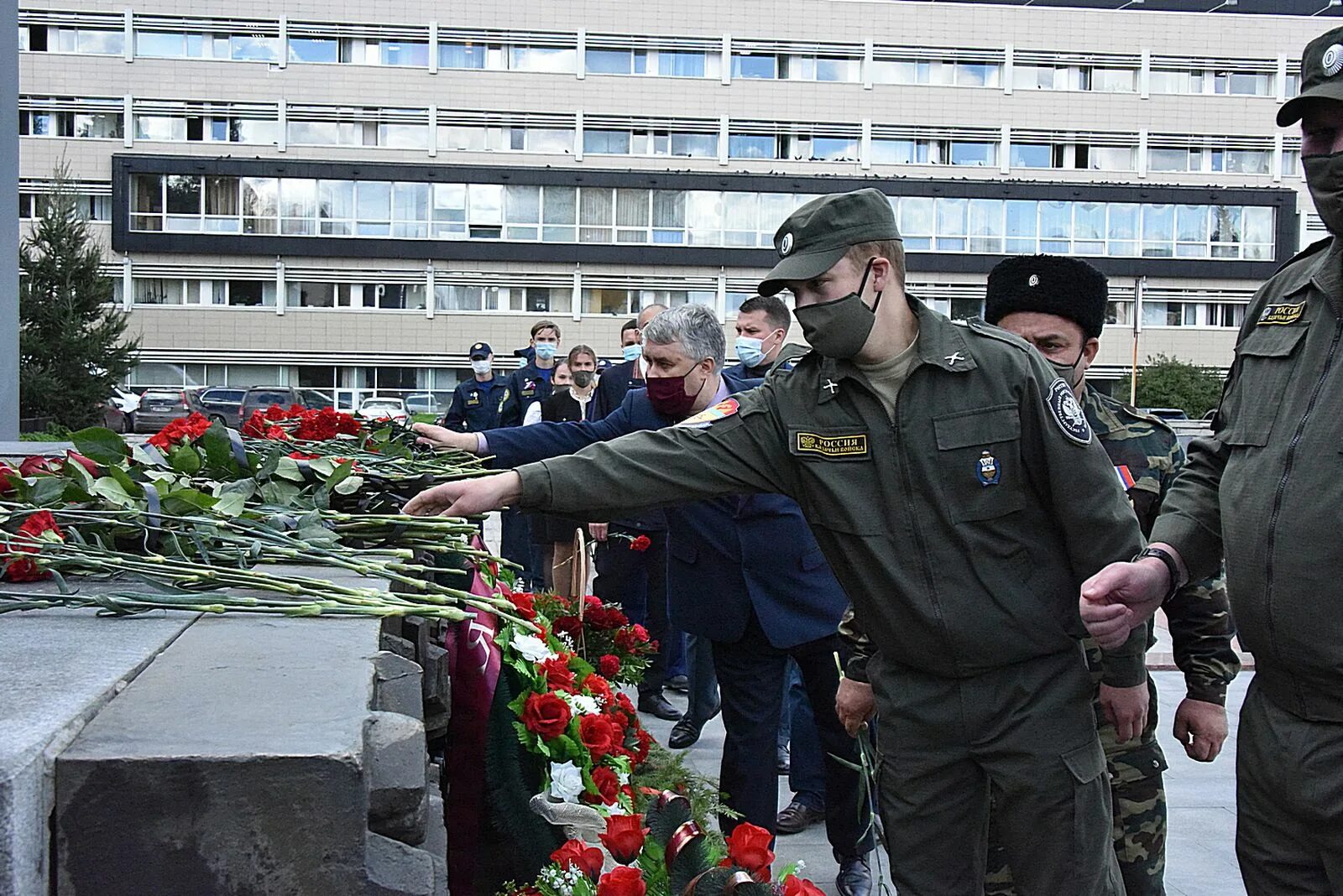 Контртеррористическая операция в Беслане. Жертвы терроризма в России. Мемориал памяти погибшим борцам с терроризмом.