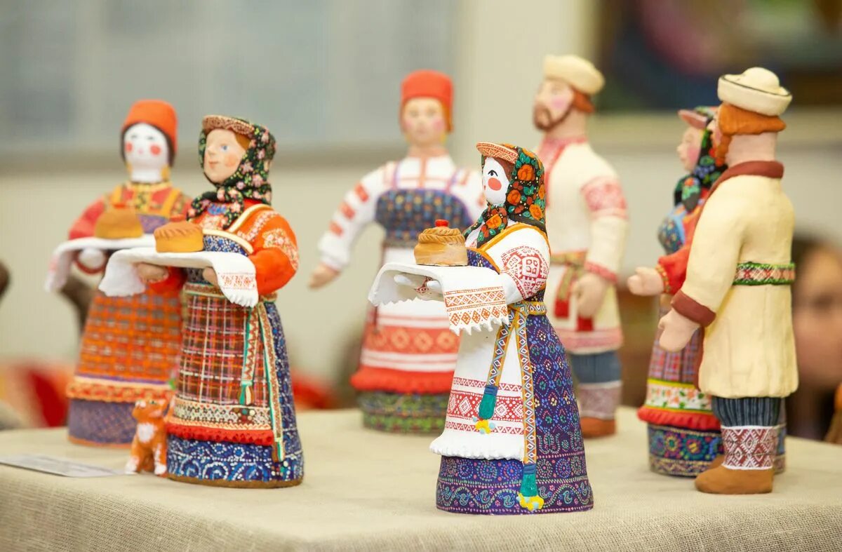 Промыслы коми народа. Промыслы коми народа. Декоративно-прикладного искусства республика коми пермяки. Традиционные ремесла коми народа. Коми промыслы.