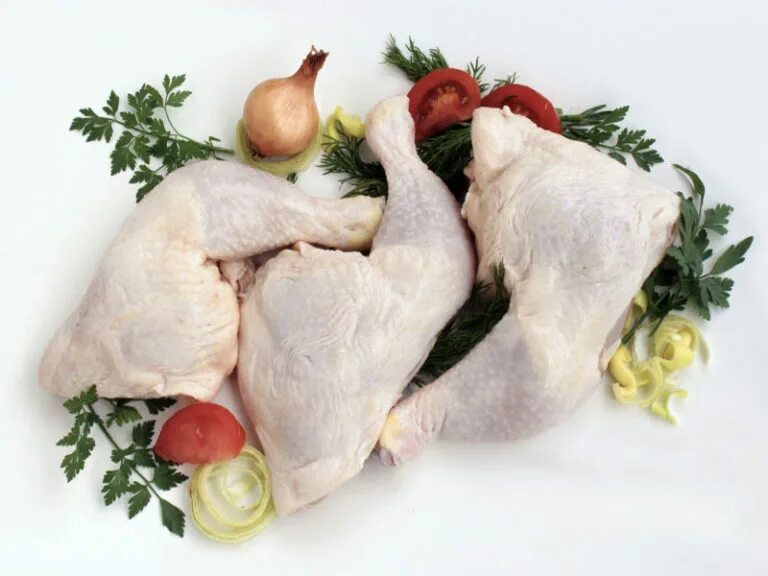 Курица охлажденная. Курица охлажденная. Бедро курицы. Разделать курицу на части фото пошагово. Реклама окорочка.