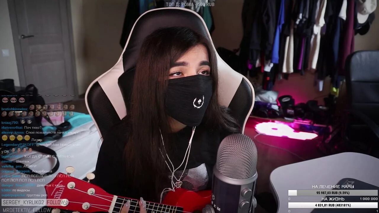 Tenderlybae twitch. Tenderlybae блоггер. tenderlybae жеппа. микрофон тендерлибае.