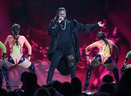 Nicki minaj derulo swalla