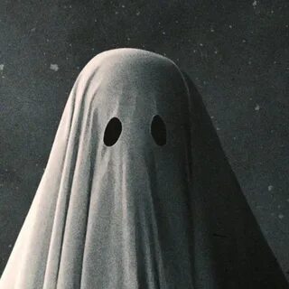 История призрака и тьмы