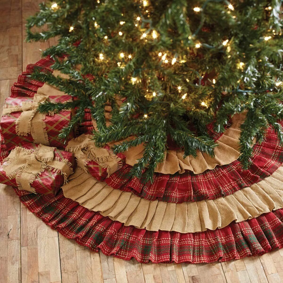 Юбочка для новогодней елки. 18 inch tree skirt. Corduroy's christmas. Юбка для новогодней елки. Юбка под елку.