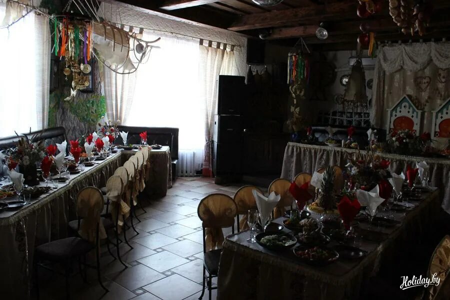 Гостиный дворик приводино сауна. Завалинка подольск. Завалинка подольск. Завалинка магазин минское шоссе телефон. Кафе трактир в подольске.