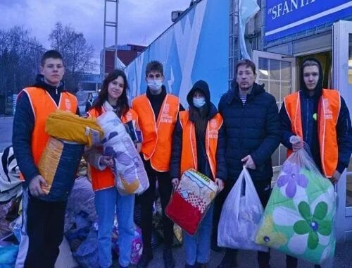 Волонтеры беженцы. Волонтерство беженцам. Волонтерство в Молдове. Волонтеры в Румынии. Волонтеры в Паланке Молдова.