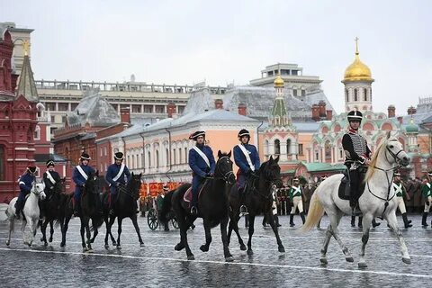 Исторический парад