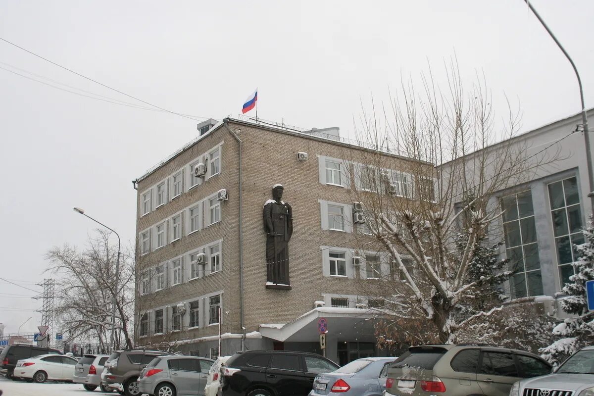 Мировые суды бурятии. Улан удэ фото верховный суд. бывший судья тункинского райсуда бурятии доржи торгобоев. судья доржи торгобоев фото. торгобоев доржи сыреторович фото.