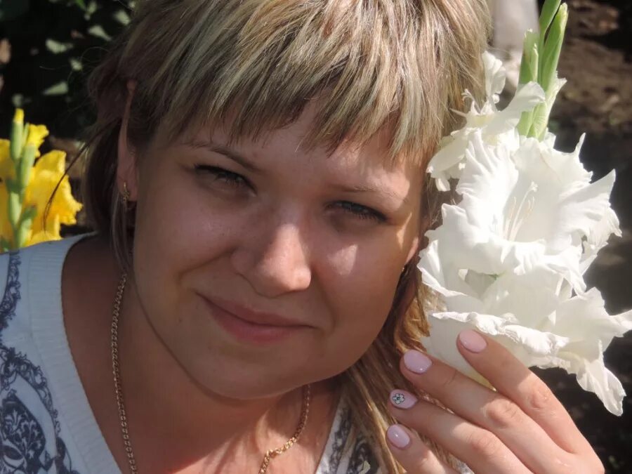 Бухаревич светлана орск. Елена орск. Светлана 40 лет орск. Орские незамужние женщины. Женщины орска фото.