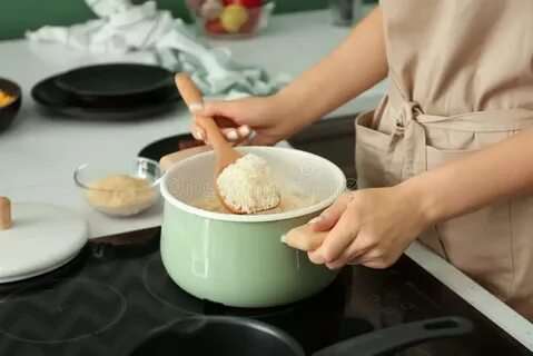 Как правильно варить рис рассыпчатый в кастрюле