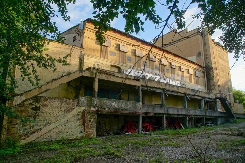 Дом культуры завода серп и молот. Домкультуры завода Сепп и молрт. Клуб завода «серп и молот». Дк серп и молот москва