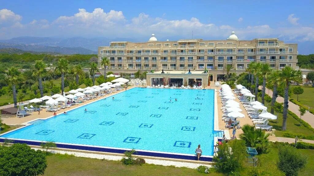 Andriake Beach Club / Страница 340
