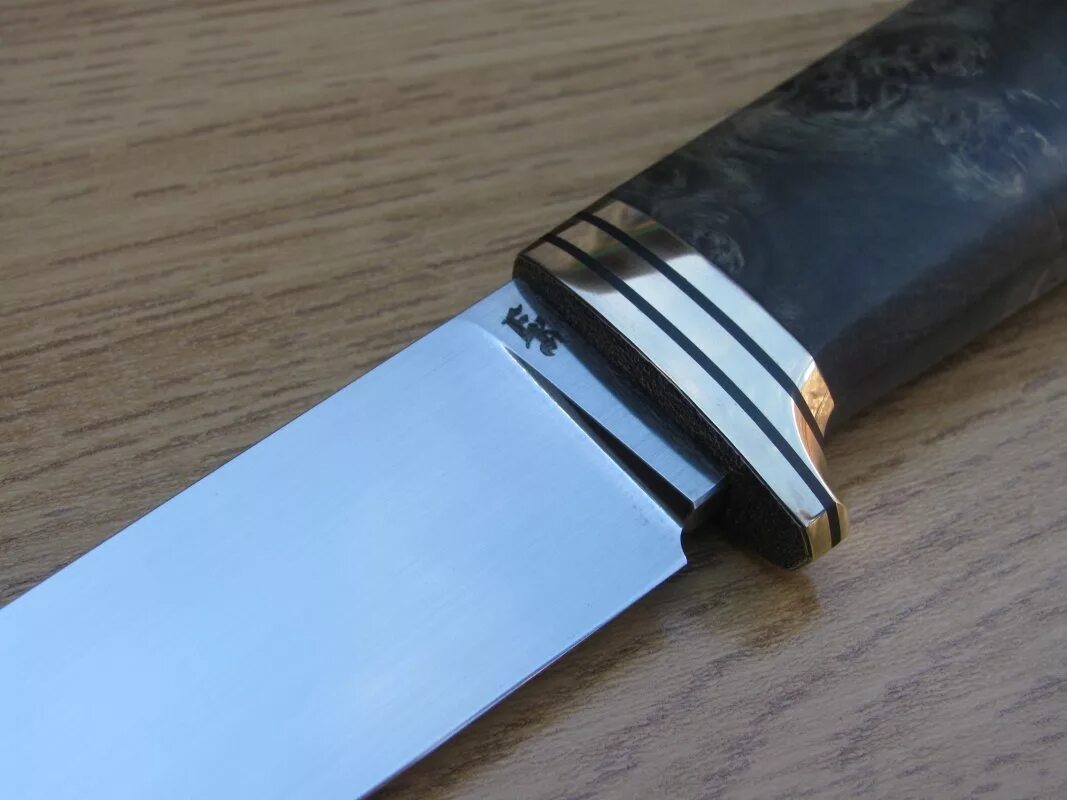 Ламинированная сталь. Больстер из g10. G10 рукоять ножа. Ножи с проставками g10 всадной монтаж. Проставки больстер.