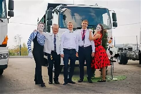 Длтс нерюнгри. 633920 — сортиментовоз. Завод hino. Ивеко стралис автовоз. Тойота лизинг.