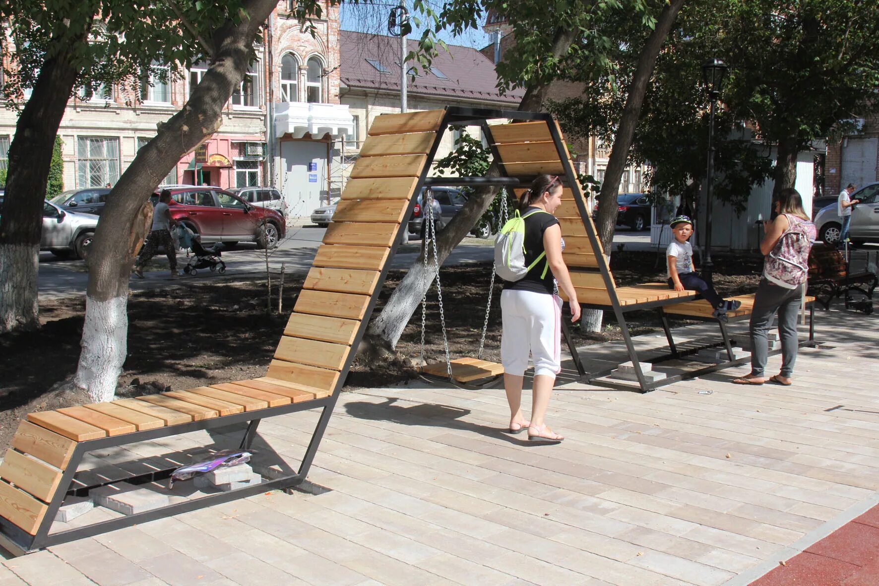 Городская среда самарской области. Комфортная городская среда Самара. Скульптура Пини Гофмана Самара. Памятник Пине в Самаре. Фото комфортной городской среды Самара.