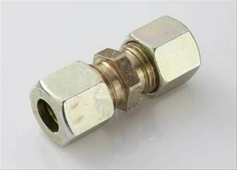 Фитинг d16. Фитинг d16