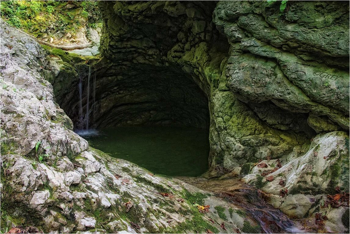 грот первомайский.