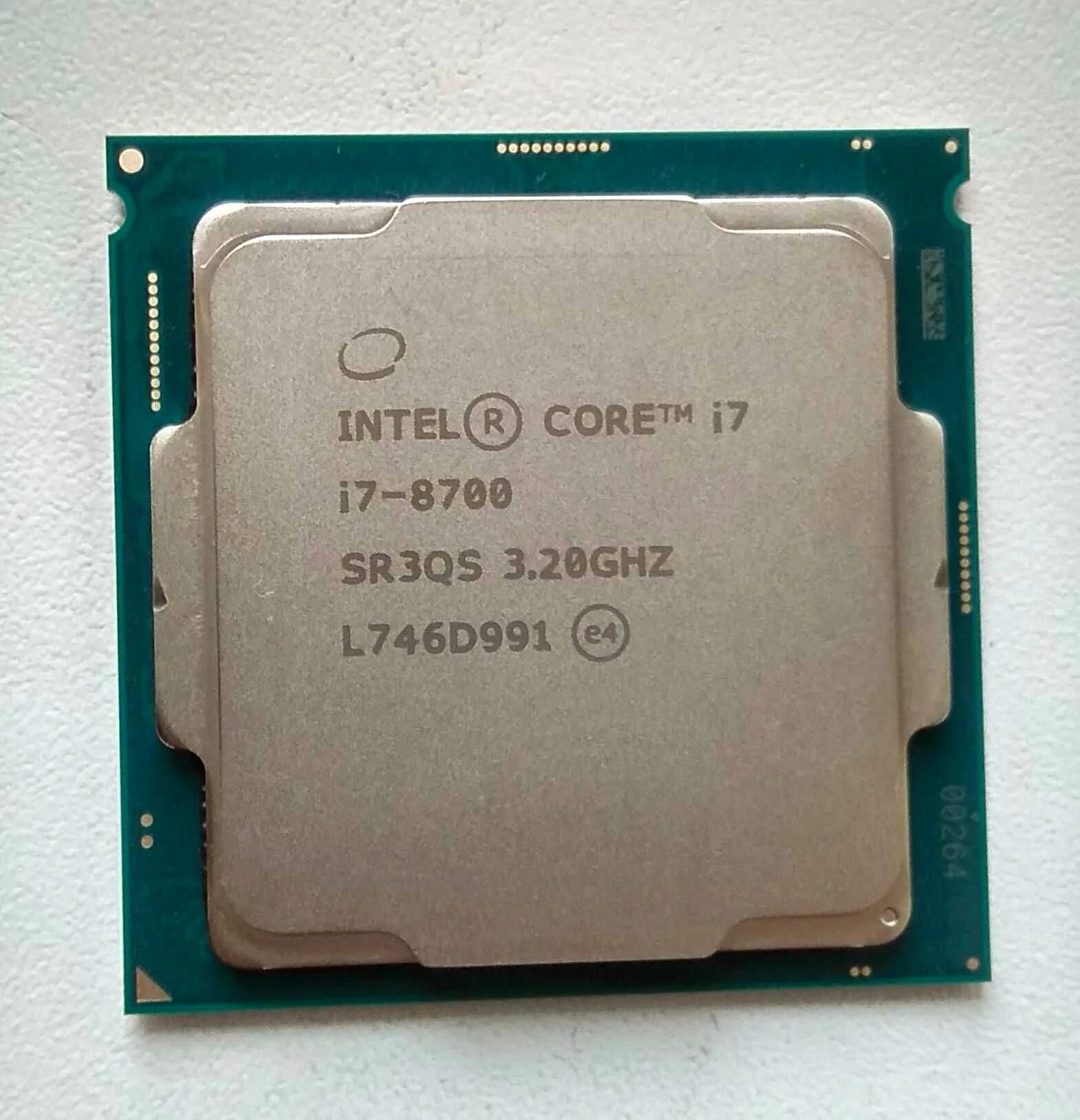 Intel Core i5-4570. Intel Xeon e3-1270 v3. Процессор Xeon e3 1270v3. Intel Xeon e3 1270 v2. Первый двухъядерный процессор