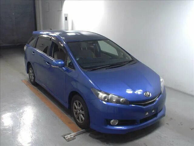 Тойота виш синий. Тойота виш 2014 года. Синий виш тойота. Тойота виш темно синий. Toyota wish 2005.