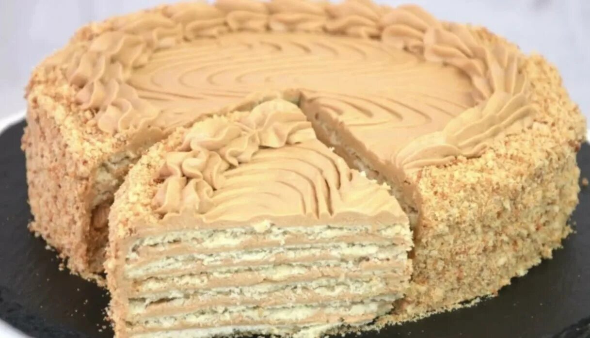 Крем для песочного торта. Вкусные песочные торты. Торт песочно кремовый. Крем для песочного торта. Торт королевский сметанник.