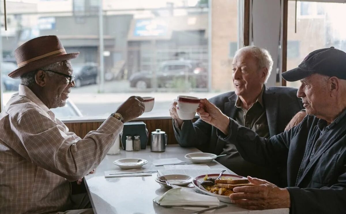 Эван рэйчел вуд 2009. Мерфи интерстеллар. Джерард батлер охотник за головами 2010. Мерфи интерстеллар. Кристен стюарт телепорт 2008.