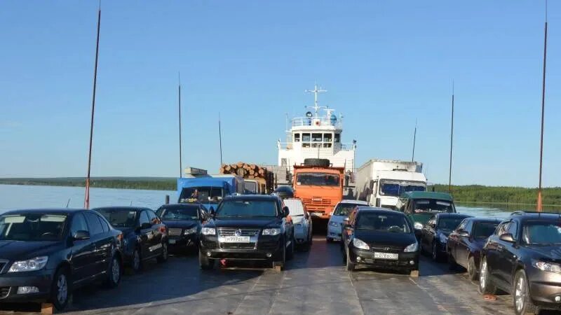 Приобье анапа. Победа 3 паром Салехард Приобье. ОИРП паром Салехард Приобье. Паром Обь-Иртышское Салехард-Приобье. Паром победа Салехард-Приобье.