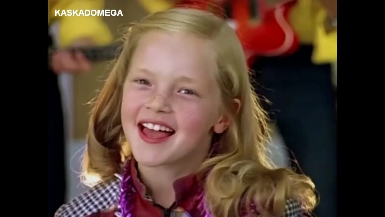 Новогодние детские фильмы ссср. Анна ашимова чародеи. Анна ашимова актриса. Чародеи нина пухова. Кто поет в чародеях за девочку снежинку.