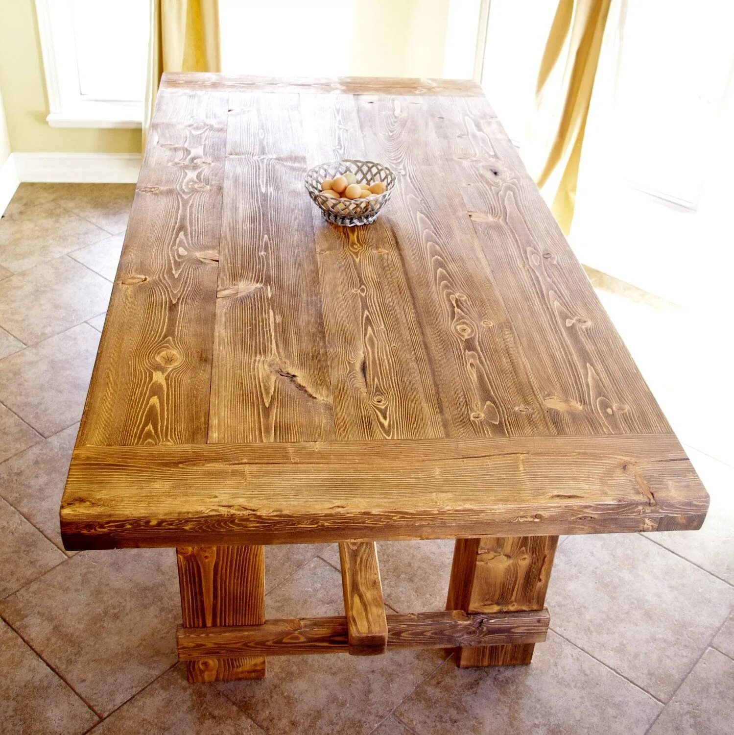 Table pin