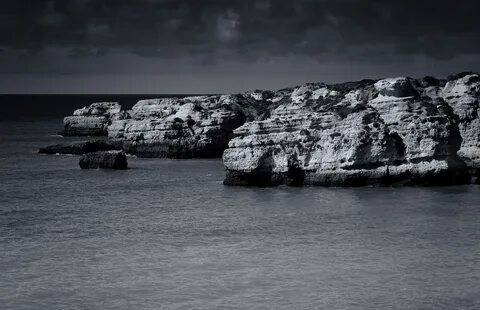 Остров белое черное море
