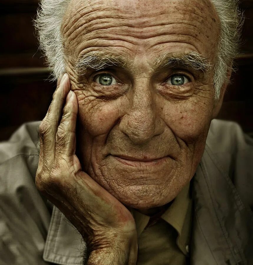 Картинка старше. Анджей Драган. Старческое лицо. Лицо старика. Старый человек.