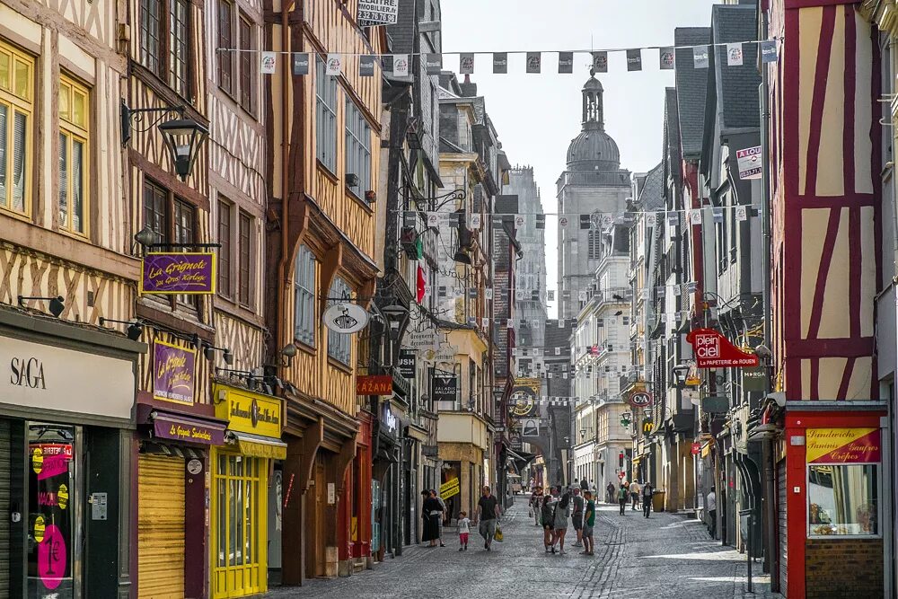 Нормандия париж. Нормандия Франция Руан. Руан - столица Нормандии. Город Rouen Франция. Руан Нормандия достопримечательности.