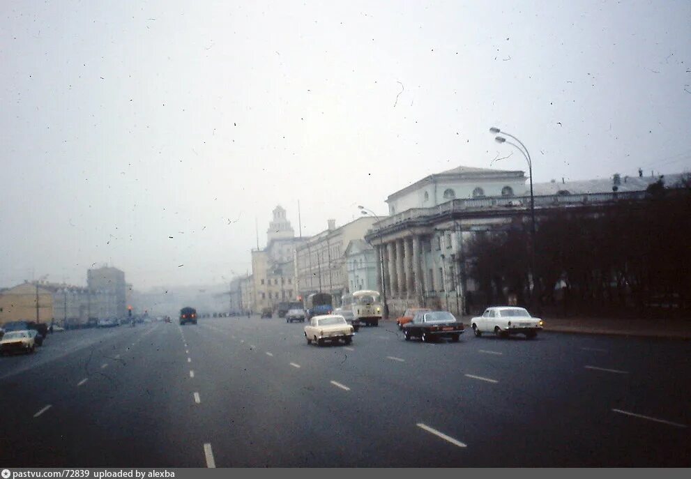 Колхозная площадь. Колхозная площадь в москве. москва колхозная площадь 80-е. бывшая колхозная площадь в москве. колхозная площадь 1939.