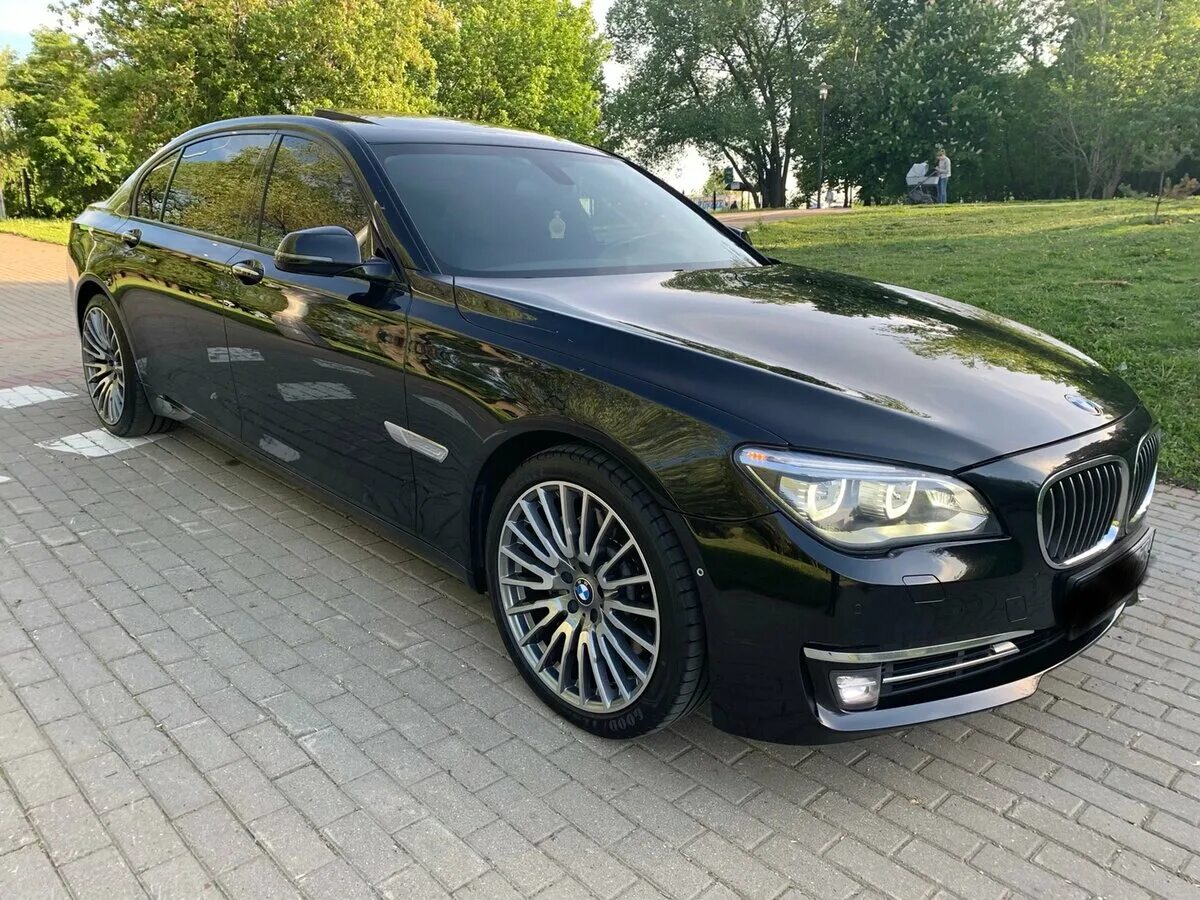 Бмв 750 f01. BMW 750 f01. БМВ 750 LD. БМВ 750 li ф 02. BMW 750ld XDRIVE.