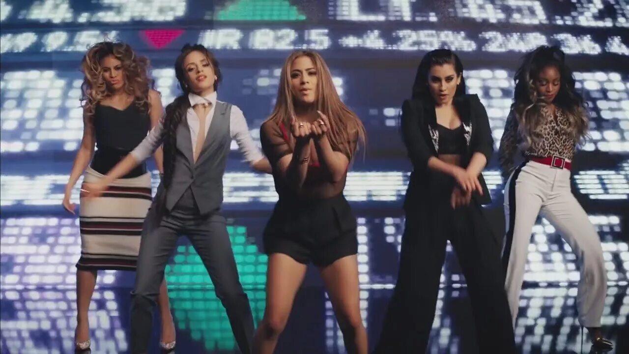 Worth it feat. Группа Fifth Harmony Worth it. Фифт Хармони Worth it. Worth it Fifth Harmony, Kid Ink. Worth it клип.