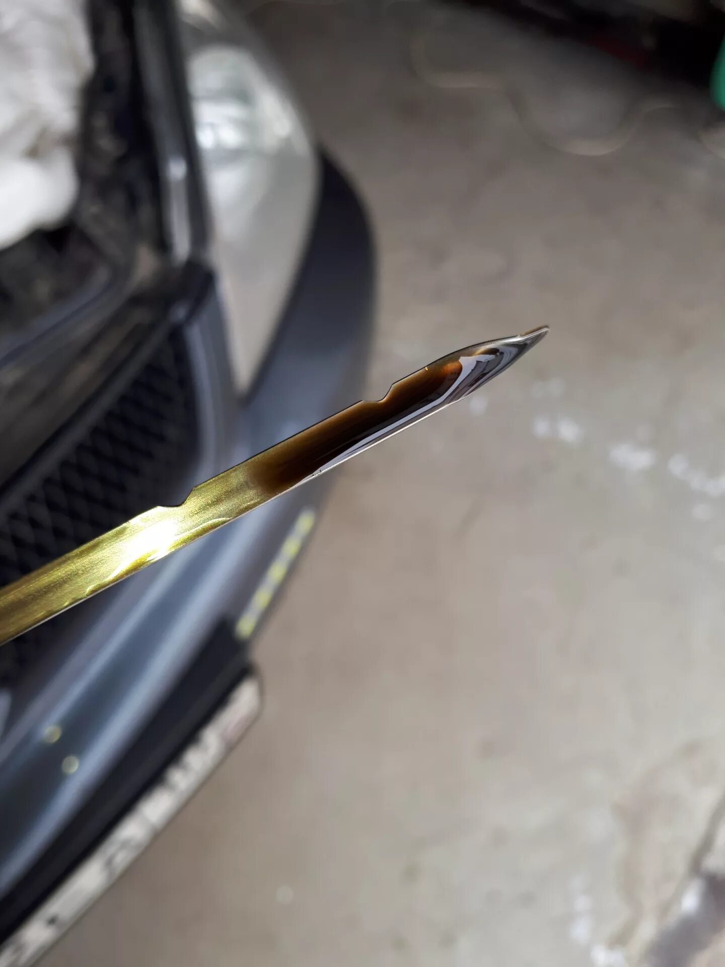 Щуп лансер 9 1. Mitsubishi lancer 9 щуп уровня масла акпп. Уровень масла лансер 9. Щуп лансер 10. Mitsubishi pajero 2003 года щуп двс.